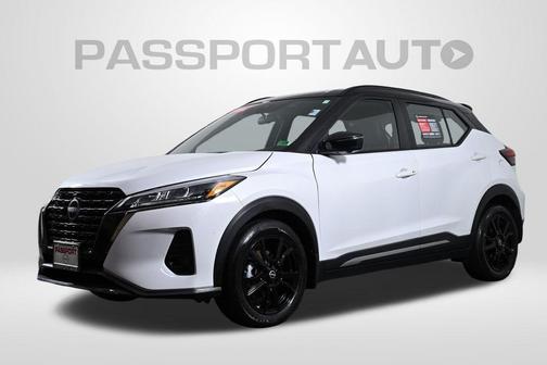 2023 Nissan Kicks SR