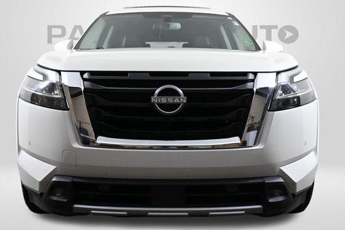2022 Nissan Pathfinder Platinum 4WD