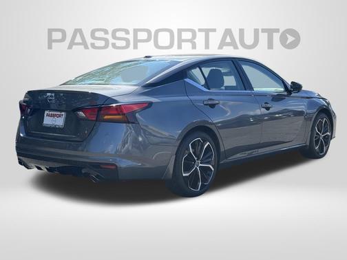 2025 Nissan Altima SR FWD
