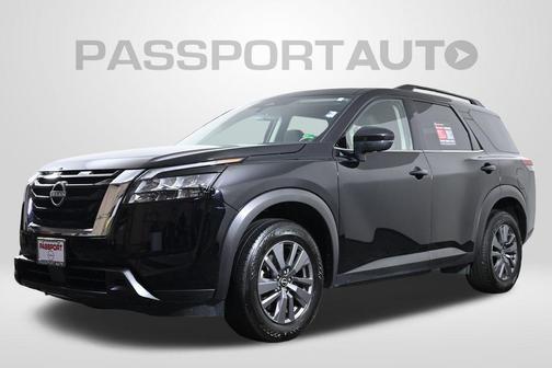 2025 Nissan Pathfinder SV 4WD