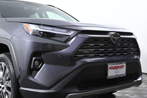 2022 Toyota RAV4 Limited