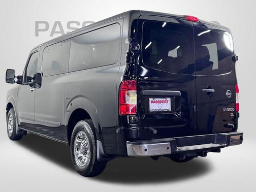 2018 Nissan NV Passenger NV3500 HD SL V8