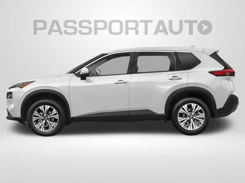 Pearl White Tricoat 2022 Nissan Rogue SV