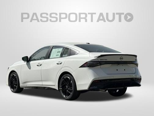 Aspen White Tricoat 2026 Nissan Sentra SR