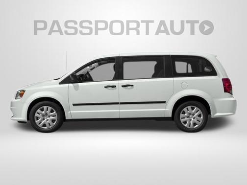 White Knuckle Clearcoat 2018 Dodge Grand Caravan SE
