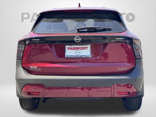 2025 Nissan Kicks SV