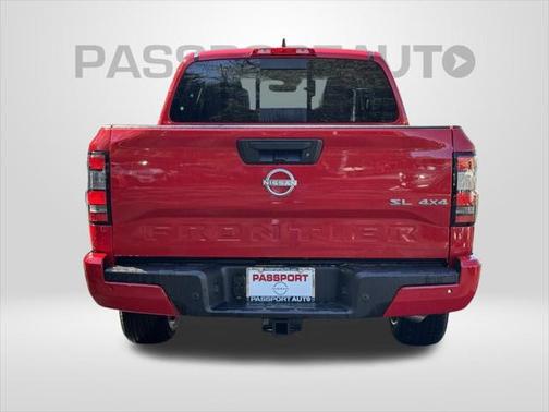 2025 Nissan Frontier SL