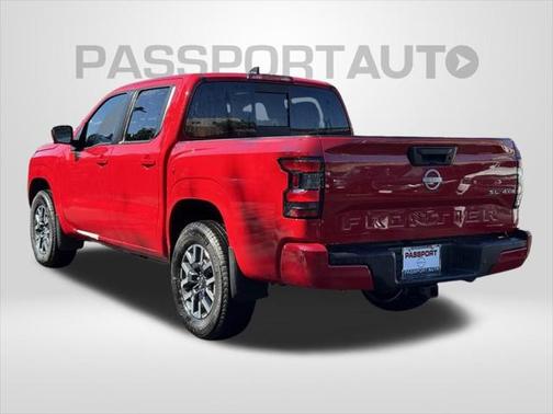 2025 Nissan Frontier SL