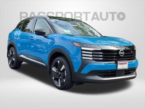 2025 Nissan Kicks SR