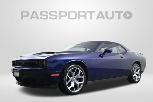 2016 Dodge Challenger SXT