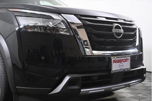 2025 Nissan Pathfinder Platinum 4WD