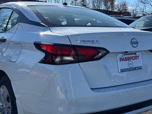2025 Nissan Versa 1.6 S