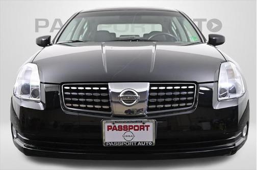 2004 Nissan Maxima SL