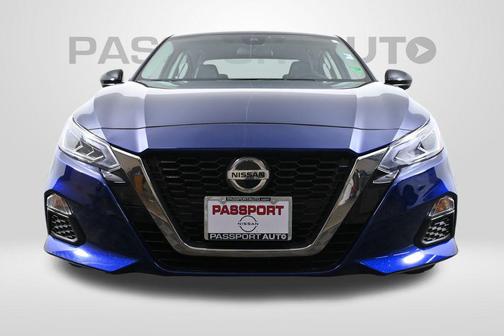 2021 Nissan Altima SR FWD