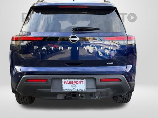 2025 Nissan Pathfinder SV 4WD