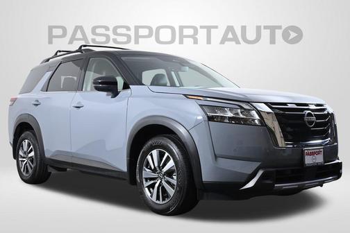 2024 Nissan Pathfinder SL 4WD