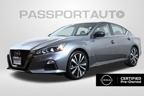 2022 Nissan Altima SR FWD