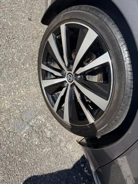 2022 Nissan Altima SR FWD