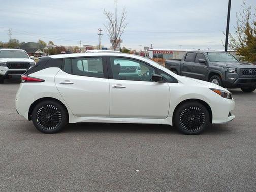 White 2024 Nissan Leaf SV PLUS