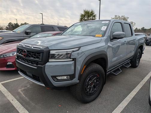 2025 Nissan Frontier PRO-4X