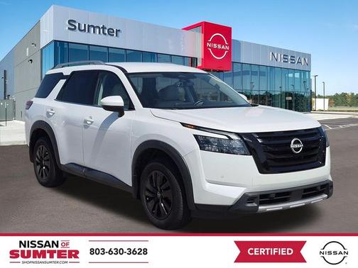 Everest White P 2025 Nissan Pathfinder SL