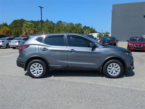2020 Nissan Rogue Sport S