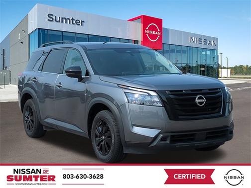 2024 Nissan Pathfinder SV