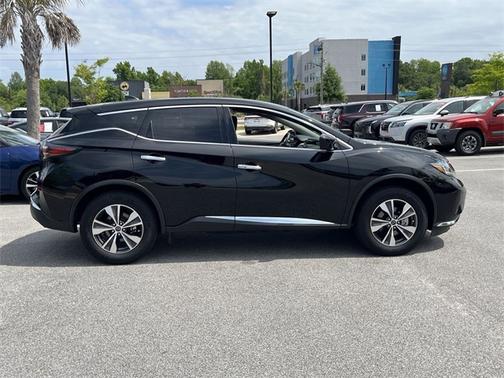 2023 Nissan Murano S