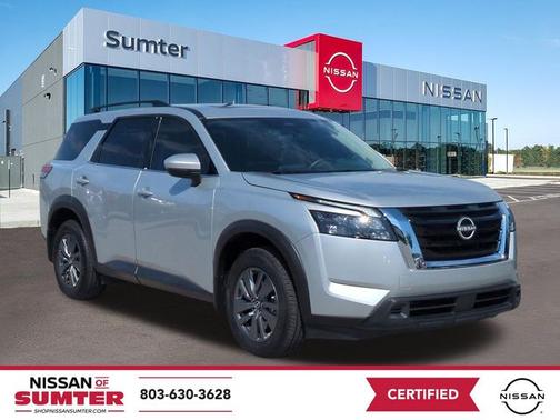 Brilliant Silver Metallic 2025 Nissan Pathfinder SV