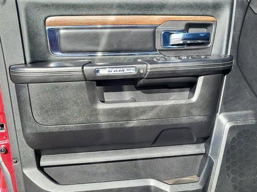 2014 RAM 1500 Laramie