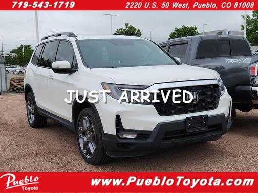 White 2023 Honda Passport AWD EX-L
