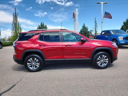 Radiant Red Tintcoat 2025 Chevrolet Equinox 1LT