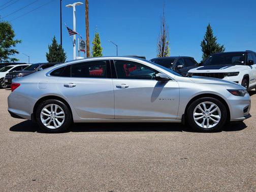 2017 Chevrolet Malibu 1LT
