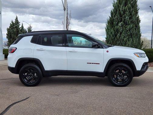 2024 Jeep Compass Trailhawk