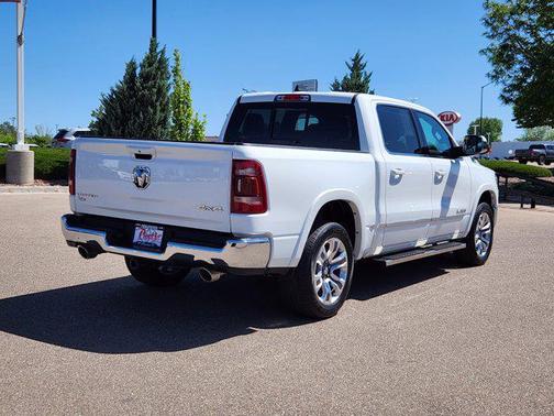 Bright White Clearcoat 2024 RAM 1500 Limited
