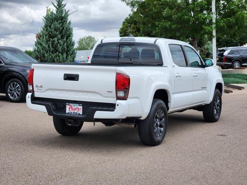Ice Cap 2023 Toyota Tacoma SR