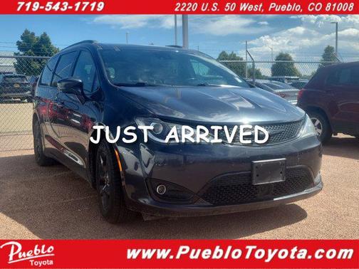 2020 Chrysler Pacifica Touring L