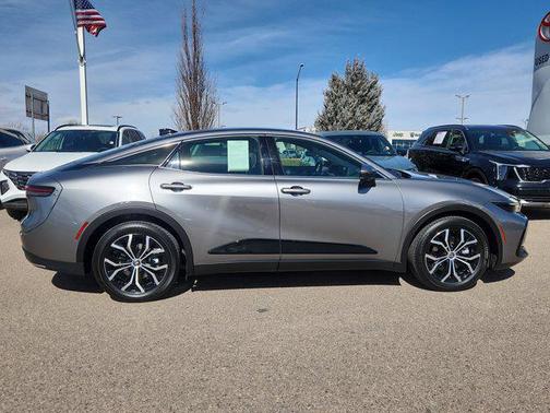 2025 Toyota Crown XLE