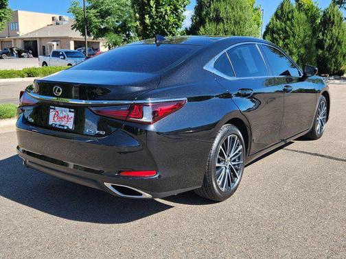 2025 Lexus ES 350 Base