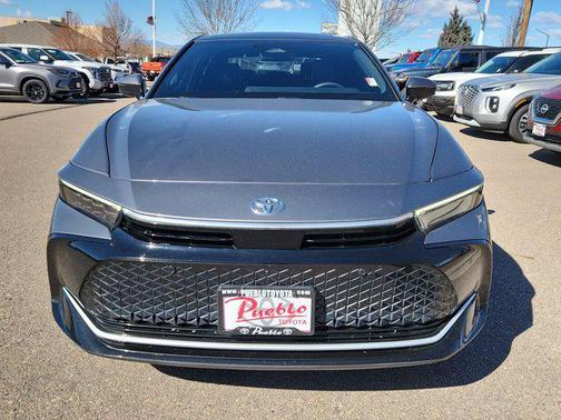 2023 Toyota Crown Platinum