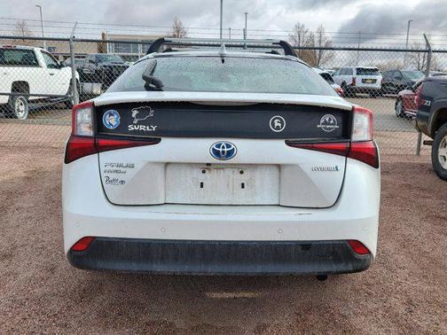 2021 Toyota Prius LE