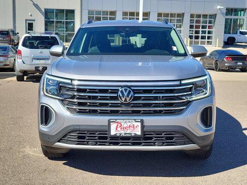 2024 Volkswagen Atlas 2.0T SE w/Technology 4MOTION