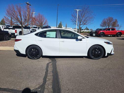 2026 Toyota Camry SD