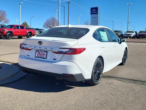 2026 Toyota Camry SD