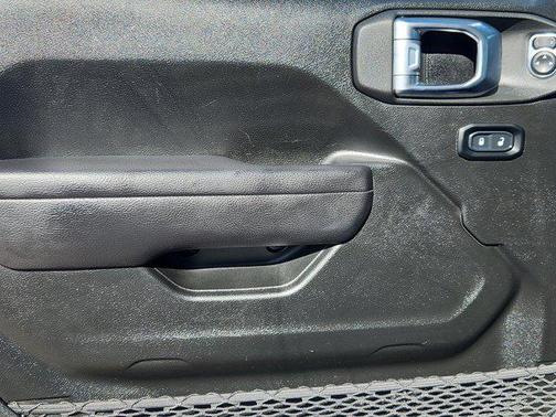 2022 Jeep Wrangler Willys