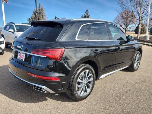 2022 Audi Q5 45 S line Premium