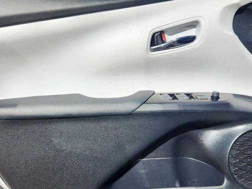 2018 Toyota Prius Three