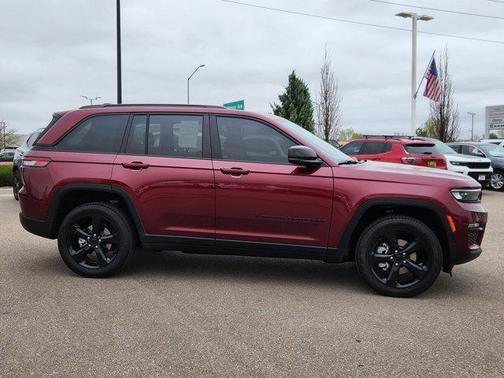 2023 Jeep Grand Cherokee Limited X