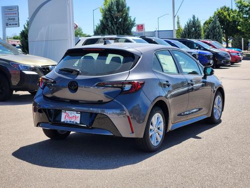 Magnetic Gray Metallic 2026 Toyota Corolla SE
