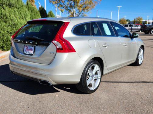 2017 Volvo V60 T5 Premier